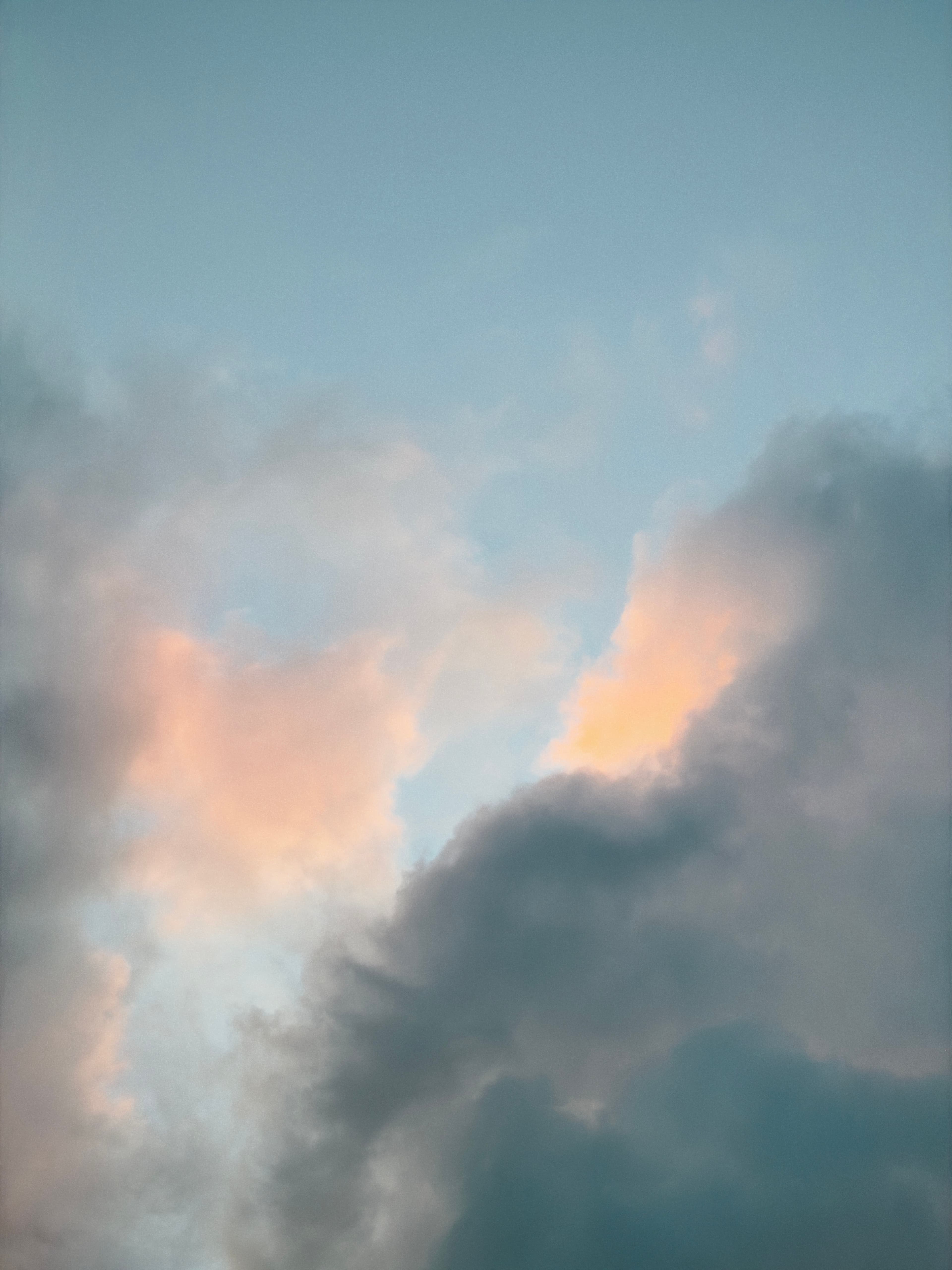 picture of the sky w/grain